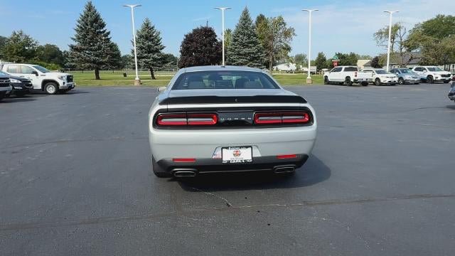 Used 2023 Dodge Challenger R/T RWD image 7