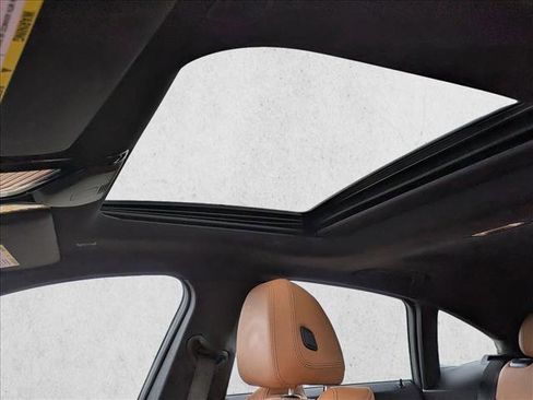 Used 2023 BMW i4 eDrive35 w/ Premium Package image 13