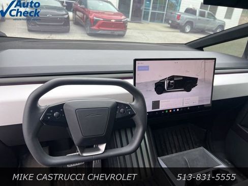 Used 2024 Tesla Cybertruck AWD Crew Cab image 6