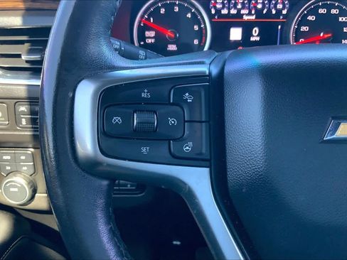 Used 2021 Chevrolet Tahoe Premier w/ Premium Package image 24