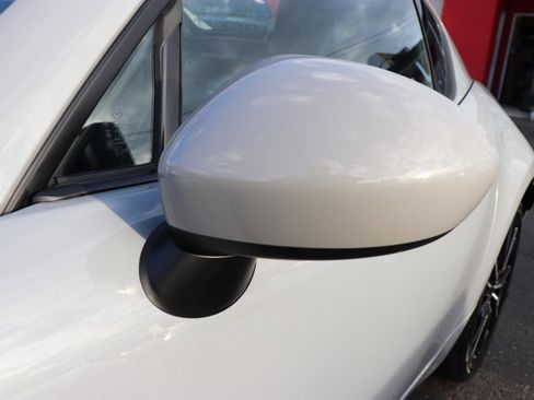 Used 2025 MAZDA MX-5 Miata RF Grand Touring image 53