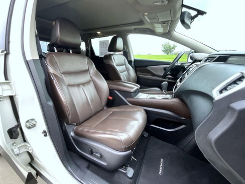 Used 2015 Nissan Murano Platinum w/ Platinum Technology Package AWD/4WD image 16
