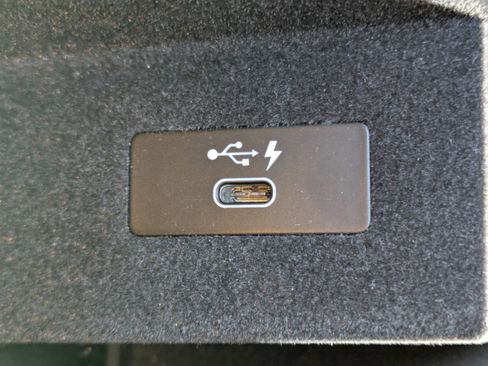 Used 2022 BMW 540i w/ Convenience Package image 23