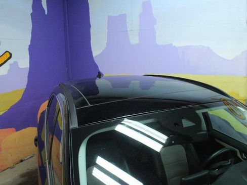 Used 2021 Ford Escape Titanium w/ Titanium Elite Package image 2