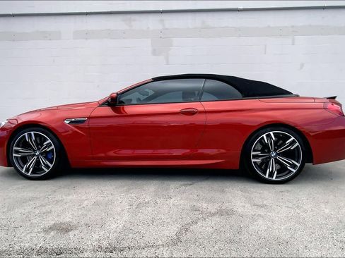 Used 2013 BMW M6 Convertible RWD image 3