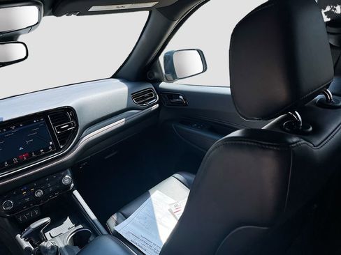 Used 2023 Dodge Durango R/T image 24