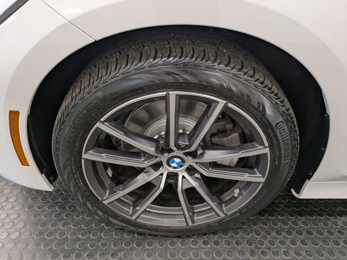Used 2020 BMW 330i xDrive Sedan w/ Premium Package AWD/4WD image 7
