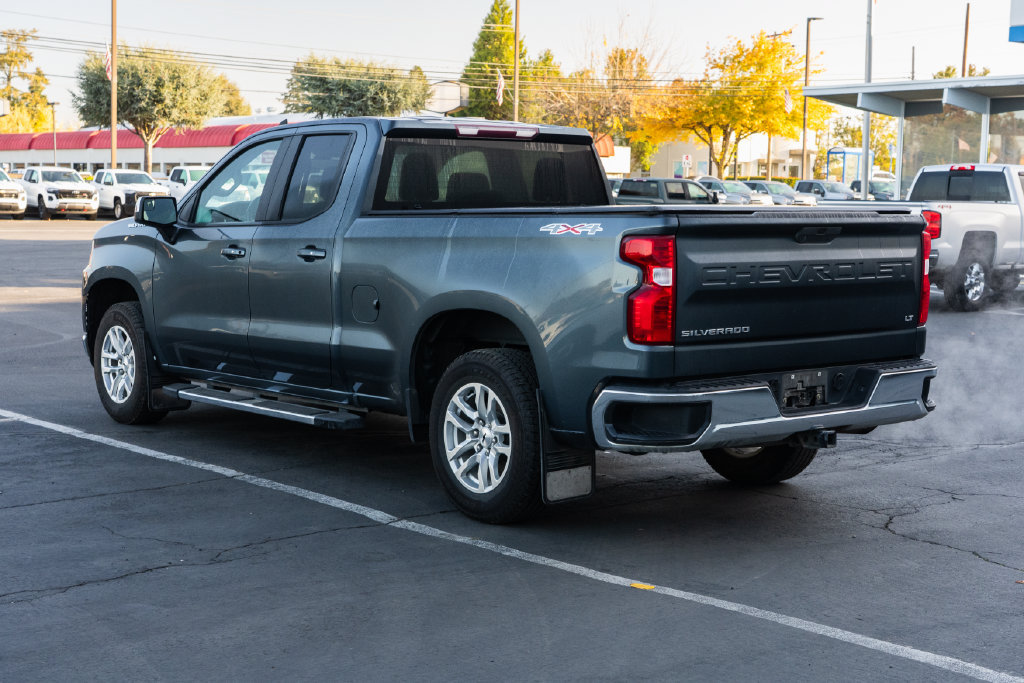 Used 2019 Chevrolet Silverado 1500 LT w/ True North Edition AWD/4WD image 4