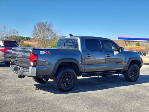 Used 2023 Toyota Tacoma SR5 RWD image 7