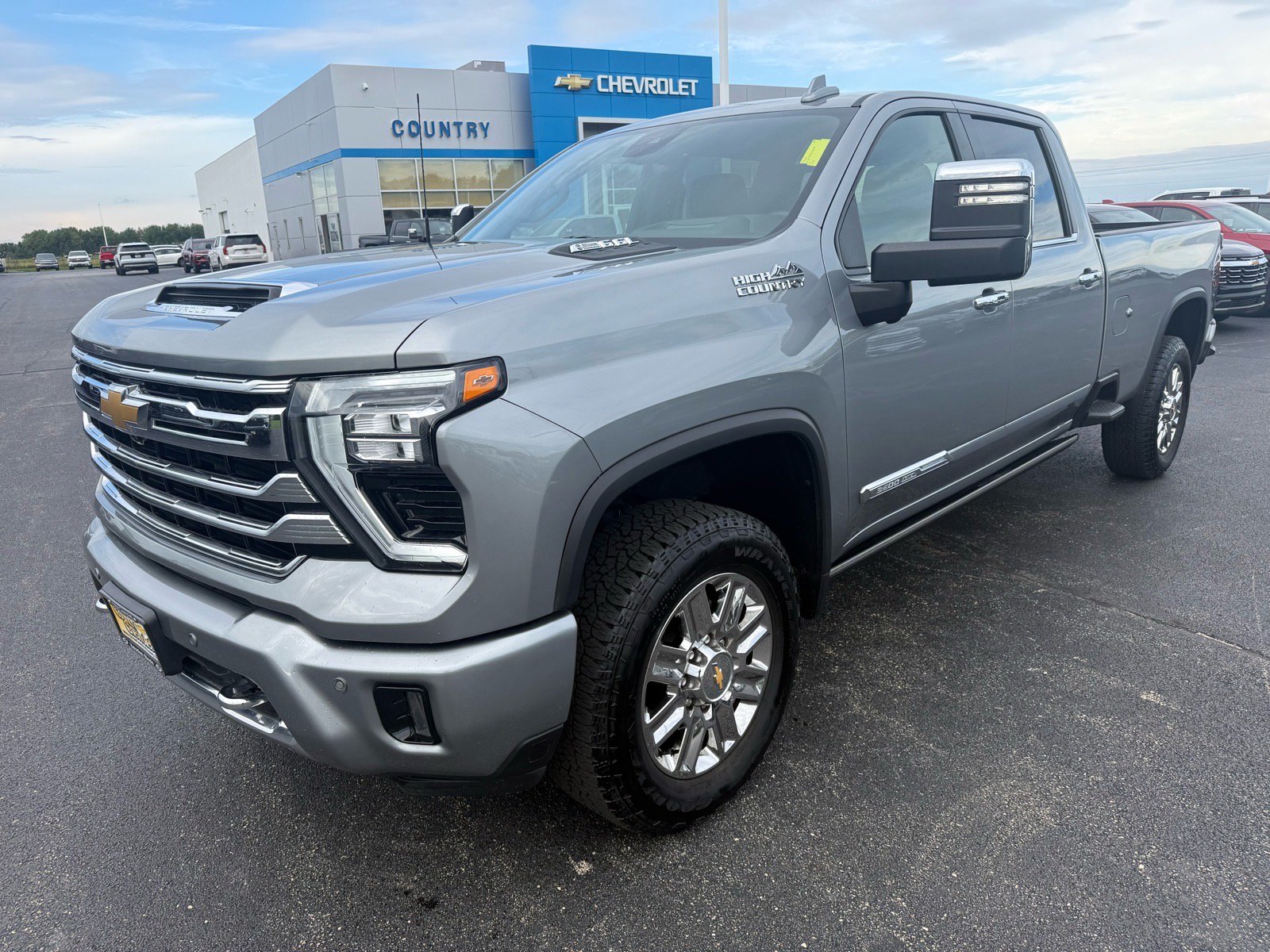 Used 2026 Chevrolet Silverado 3500 High Country w/ High Country Premium Package AWD/4WD image 10