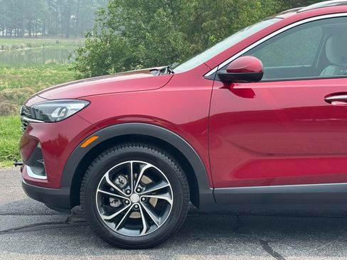 Used 2021 Buick Encore GX Essence w/ Advanced Technology Package AWD/4WD image 6