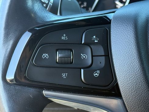 Used 2024 Buick Enclave Premium AWD/4WD image 14