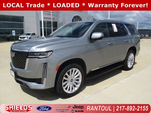 Used 2024 Cadillac Escalade Luxury image 1