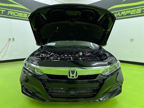 Used 2020 Honda Accord LX image 4