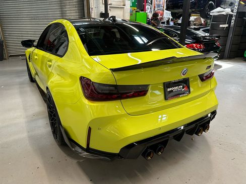 Used 2022 BMW M3 Competition w/ M Carbon Exterior Package image 9