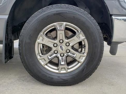 Used 2022 Ford F150 Lariat image 28