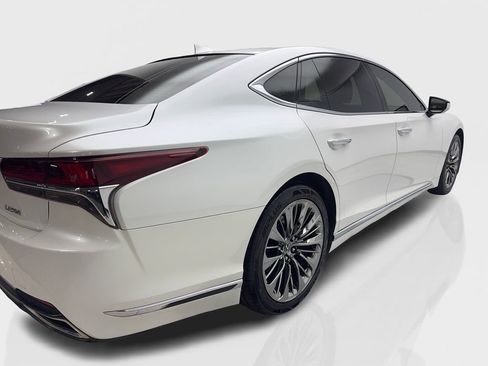 Used 2020 Lexus LS 500 w/ Accessory Package (Z2) RWD image 13