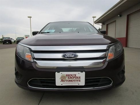 Used 2012 Ford Fusion S FWD image 4