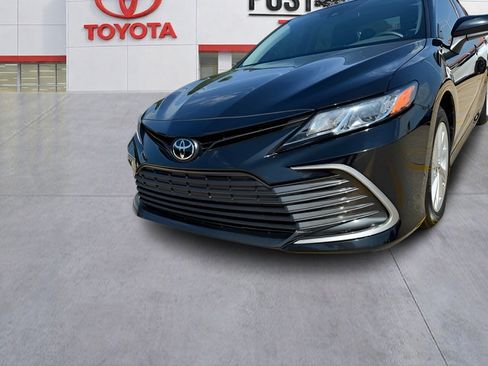 Used 2024 Toyota Camry LE FWD image 23