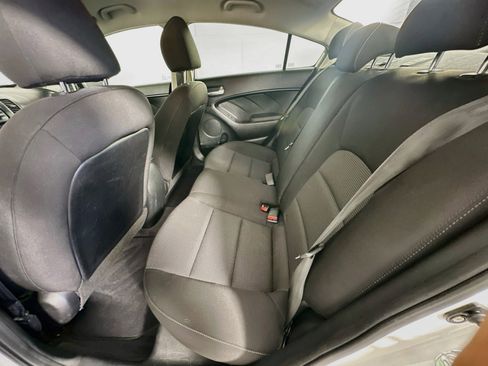Used 2018 Kia Forte LX FWD image 24