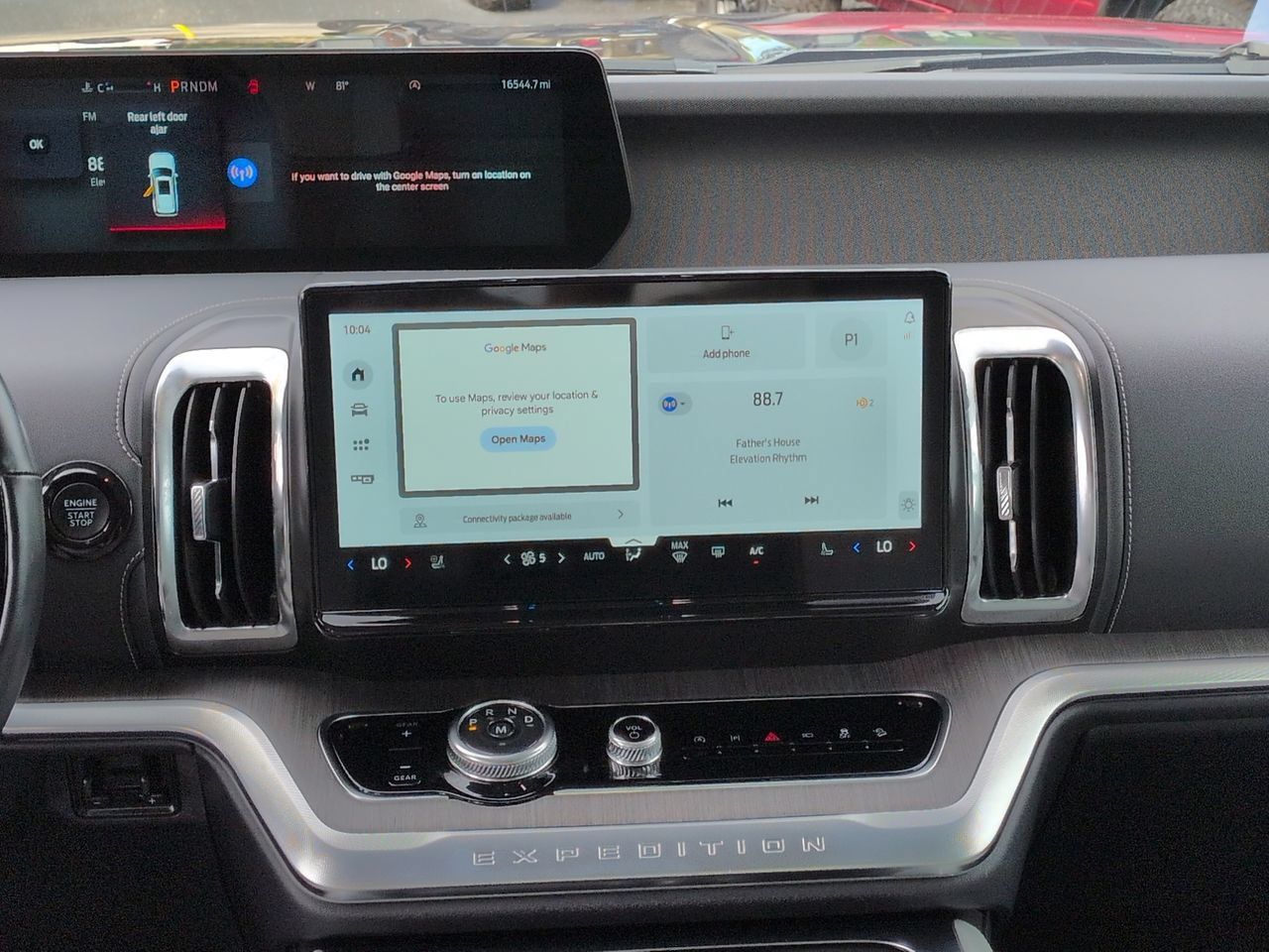 Certified 2025 Ford Expedition Platinum w/ Platinum Ultimate Package AWD/4WD image 18