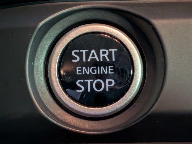 Used 2023 Nissan Pathfinder S AWD/4WD image 29