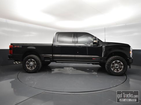 Used 2024 Ford F250 King Ranch image 56