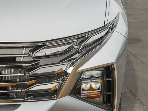 New 2026 Hyundai Tucson Limited image 8