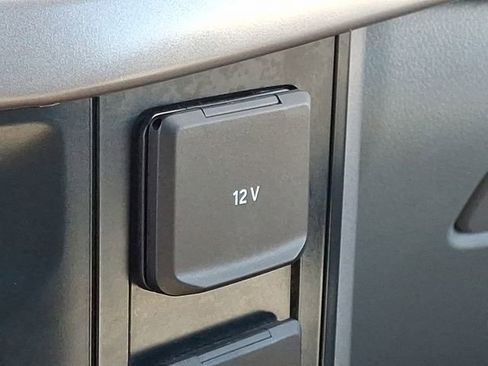 Used 2025 Ford F150 XLT w/ Equipment Group 301A Standard image 25