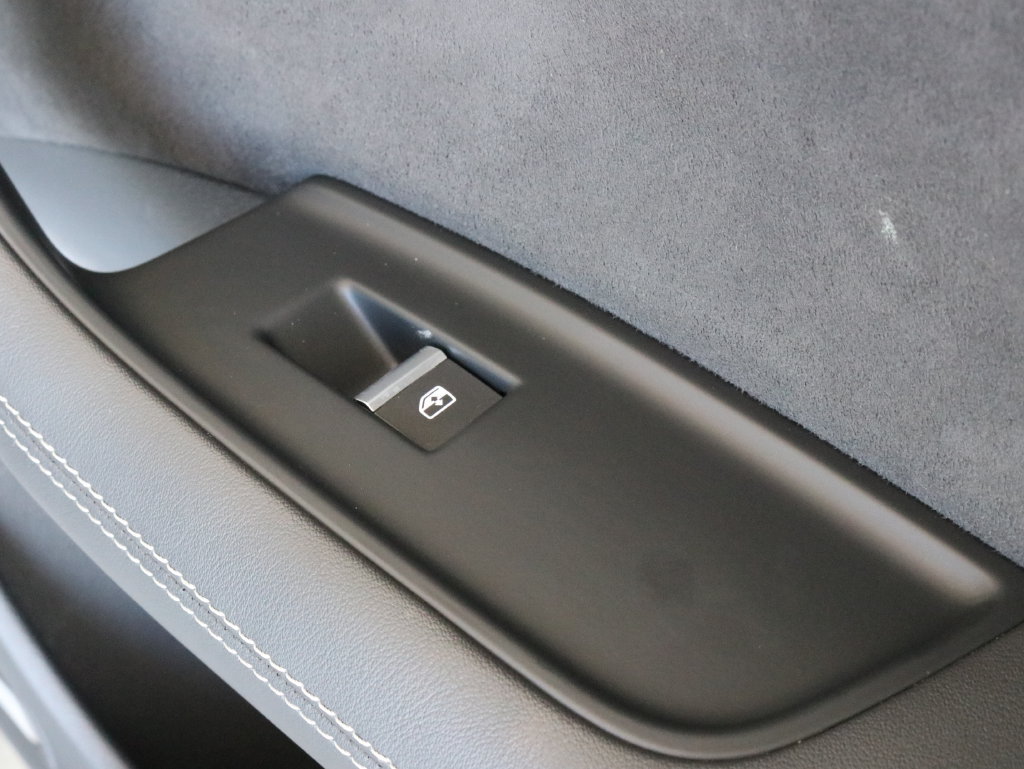 Used 2023 Audi SQ7 Premium Plus AWD/4WD image 46