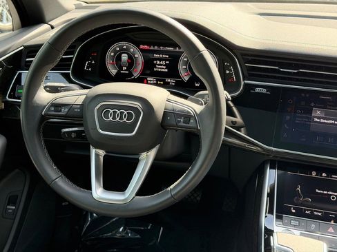 Used 2025 Audi Q7 2.0T Premium w/ Convenience Package AWD/4WD image 12