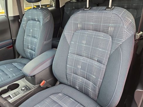 New 2025 Ford Bronco Sport Heritage w/ Convenience Package image 16