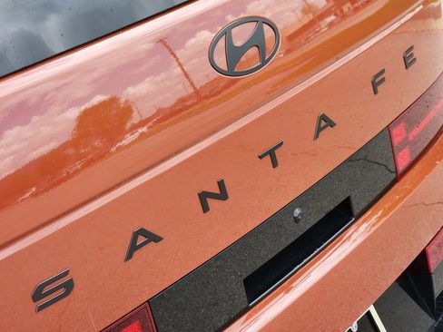 Used 2025 Hyundai Santa Fe Calligraphy FWD image 7