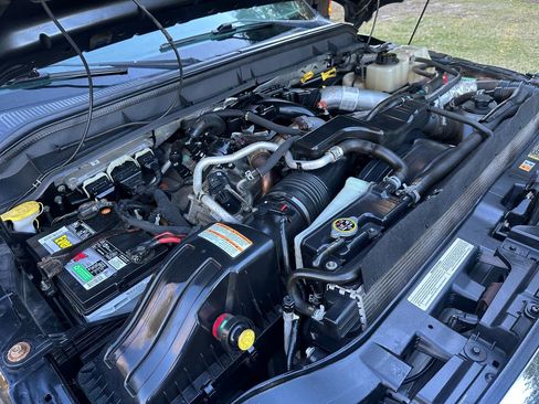 Used 2015 Ford F250 Lariat w/ Lariat Interior Package image 56