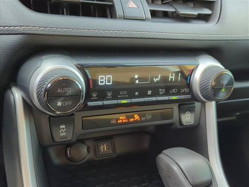Certified 2023 Toyota RAV4 XLE FWD image 19