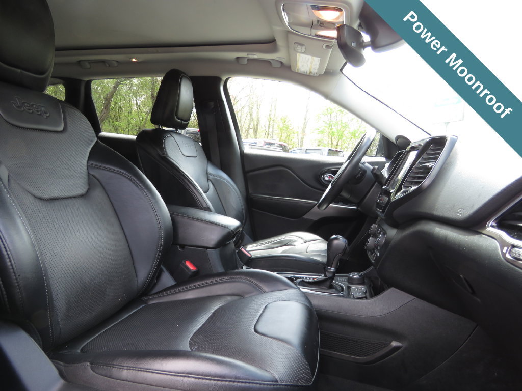 Used 2022 Jeep Cherokee Limited AWD/4WD image 13
