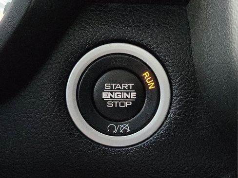 Used 2021 RAM 2500 Big Horn w/ Level B Equipment Group image 17