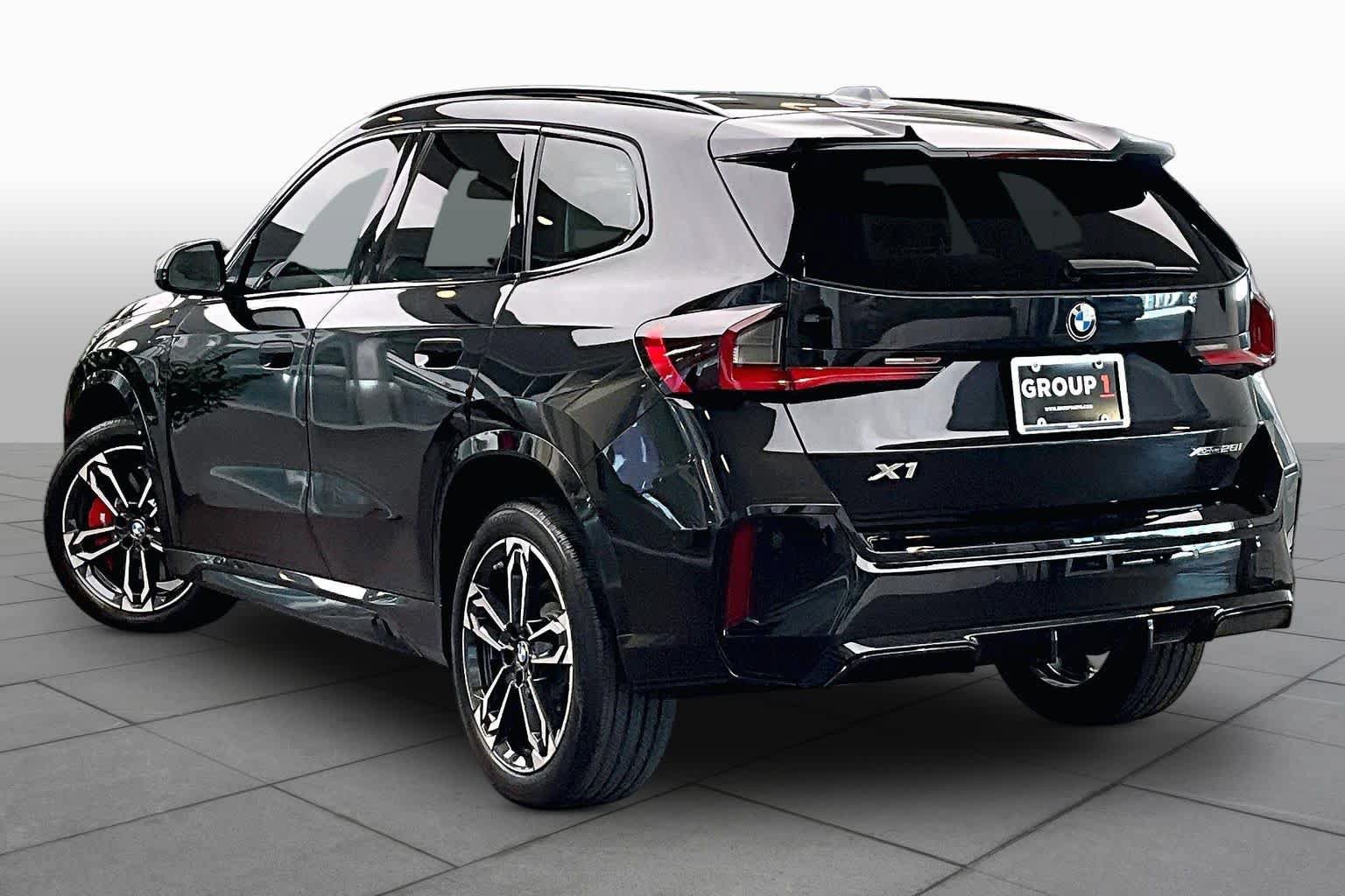 Used 2026 BMW X1 xDrive28i w/ M Sport Package AWD/4WD image 12