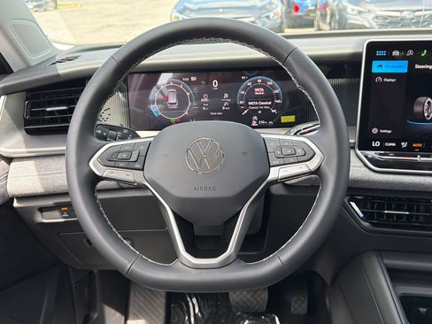New 2026 Volkswagen Tiguan S AWD/4WD image 17