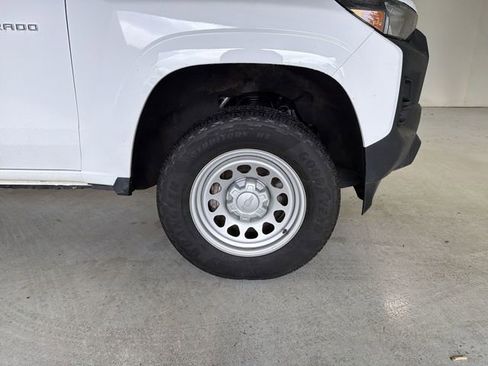 Certified 2023 Chevrolet Colorado W/T RWD image 14