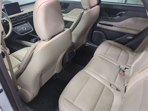 Certified 2022 Lincoln Corsair Standard w/ Equipment Group 101A image 27