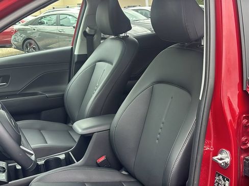 Used 2024 Hyundai Kona Limited AWD/4WD image 10