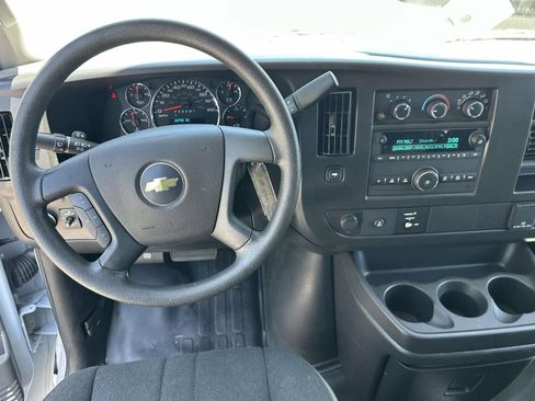 Certified 2025 Chevrolet Express 2500 w/ Driver Convenience Package RWD image 8