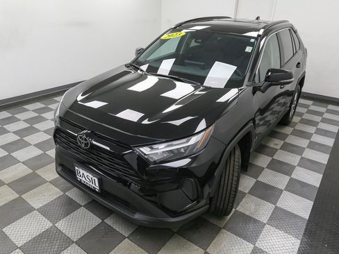 Used 2023 Toyota RAV4 XLE w/ Convenience Package AWD/4WD image 6