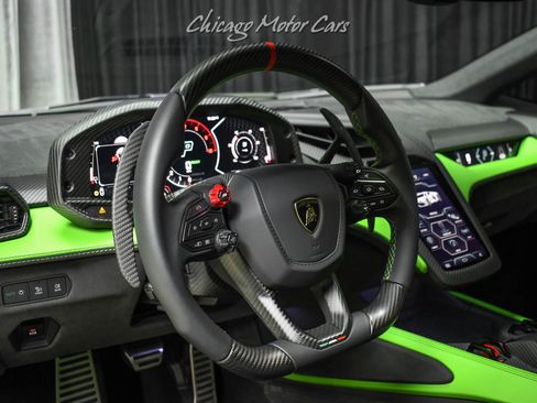 Used 2025 Lamborghini Revuelto AWD/4WD image 9