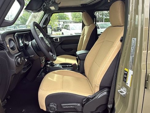 New 2026 Jeep Wrangler Unlimited Sport AWD/4WD image 9