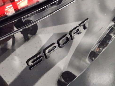 Used 2023 Land Rover Range Rover Sport SE Dynamic AWD/4WD image 13