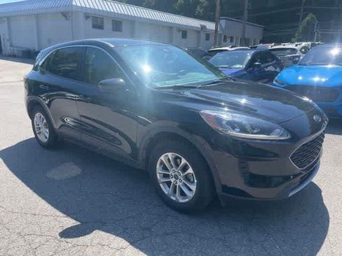 Used 2020 Ford Escape SE AWD/4WD image 3
