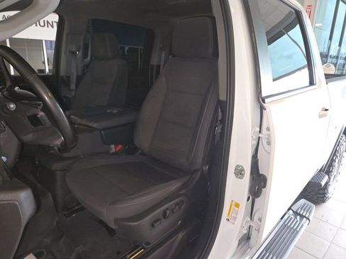 Used 2025 Chevrolet Silverado 2500 LT AWD/4WD image 11