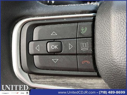 Used 2022 Jeep Wagoneer Series II image 24